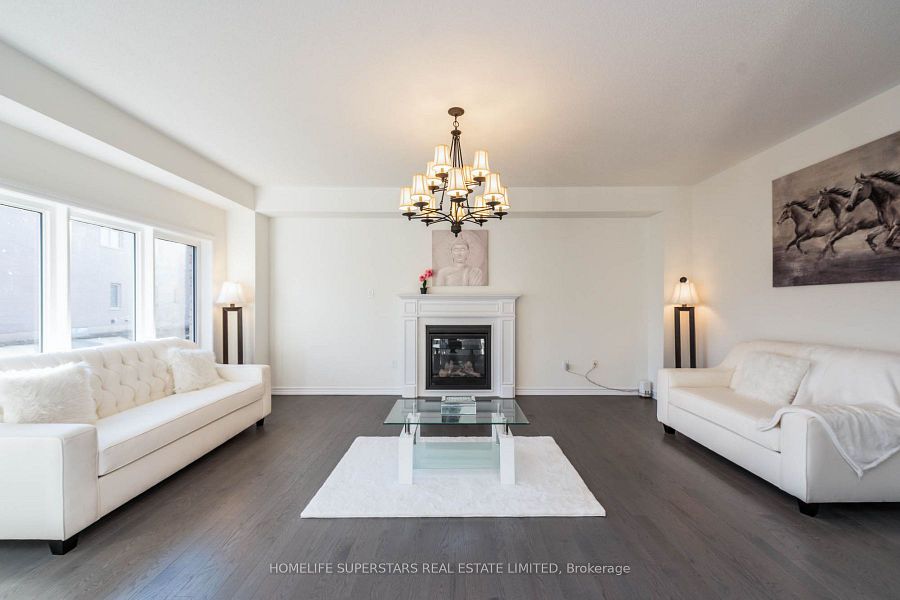 Resale Home, Detached, Innisfil, ON preview 1